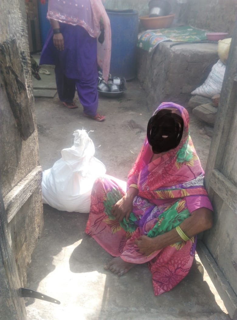 Food distribution during Covid AFDA NGO photo 7